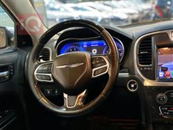 کرایسلەر 300
